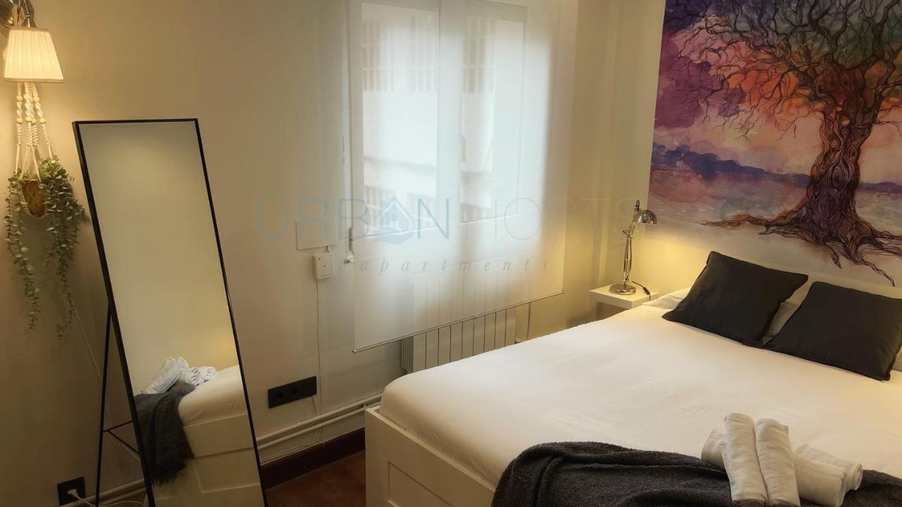 Vivienda Turistica Urbana En Santuchu, Comoda, Funcional Y Con Parking Μπιλμπάο Εξωτερικό φωτογραφία
